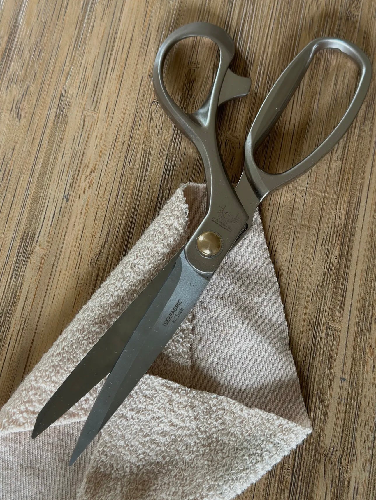 Stainless Steel 8.5” Professional Sewing Scissors