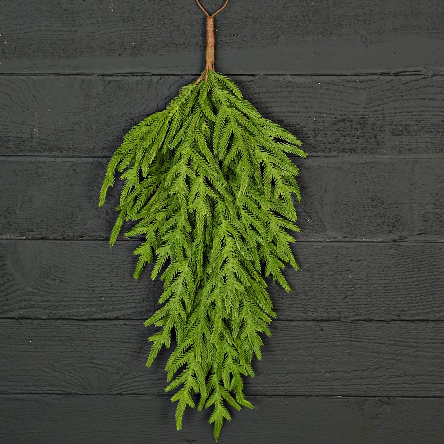 510709- 30inLx14inW Teardrop-Soft Touch Evergreen Norfolk Pi