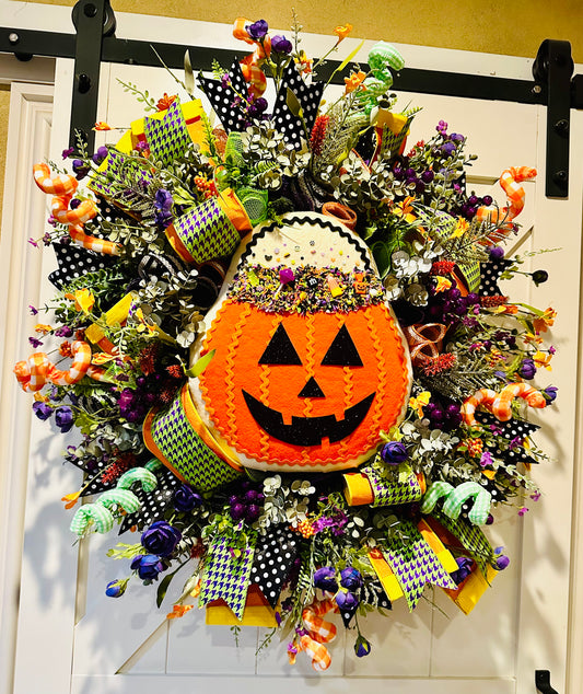 Extra Large Jack-o-lantern Wreath